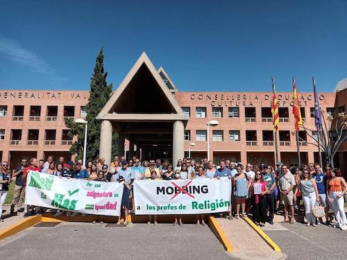 MANIFIESTO PROFESORES DE RELIGIÓN