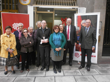 CÁRITAS ABRE EN ALICANTE EL PORTAL DE LA ESPERANZA