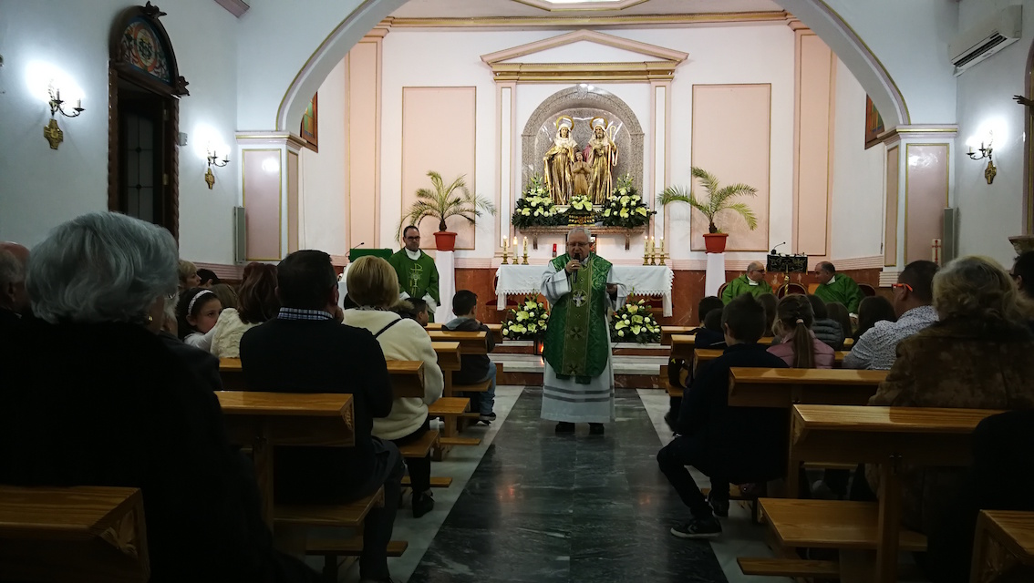 LAS PARROQUIAS DE LA APARECIDA Y BENFERRI RECIBEN LA VISITA PASTORAL