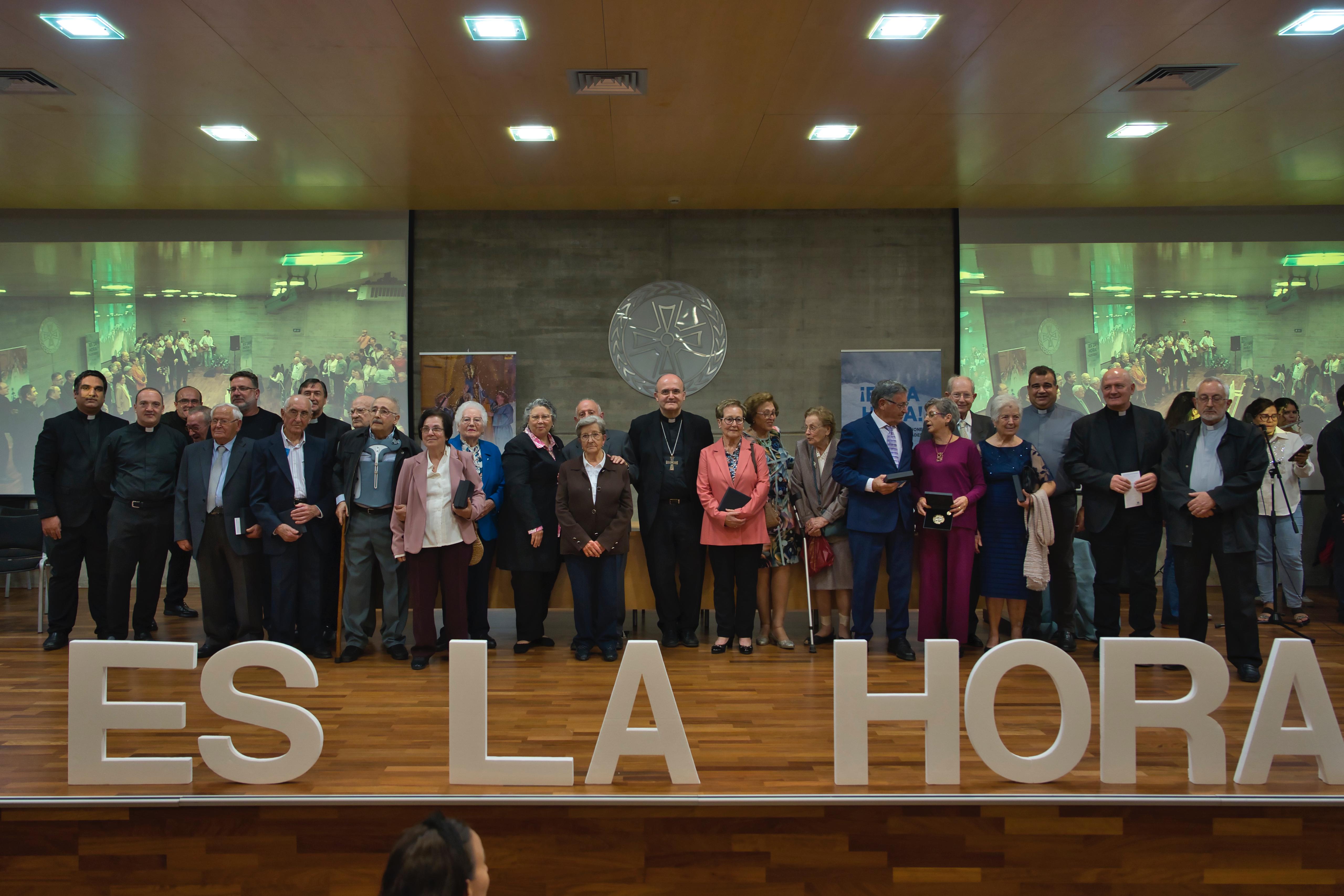 SERVICIO Y ENTREGA DE AMOR A LA IGLESIA DIOCESANA